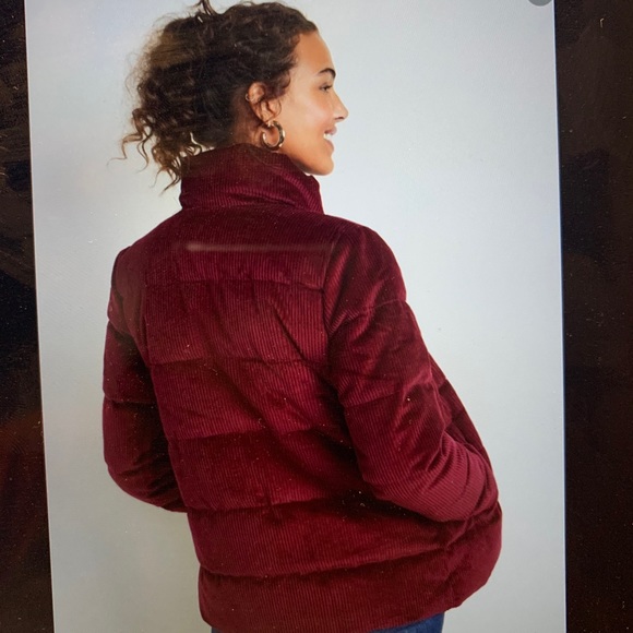 Old Navy Frost-Free Corduroy Puffer Jacket - Picture 3 of 4